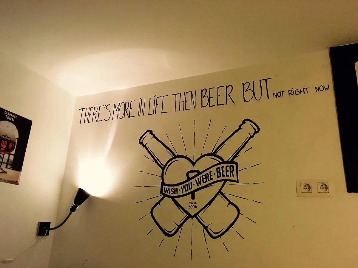 Antwerp Backpackers Hostel